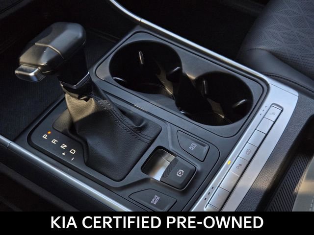 Certified 2025 Kia Carnival image 24