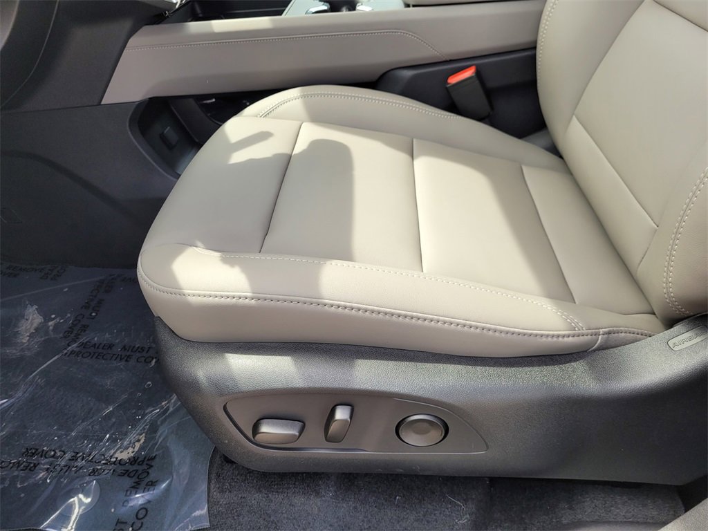 New 2025 GMC Acadia Elevation w/ Super Cruise Package image 13