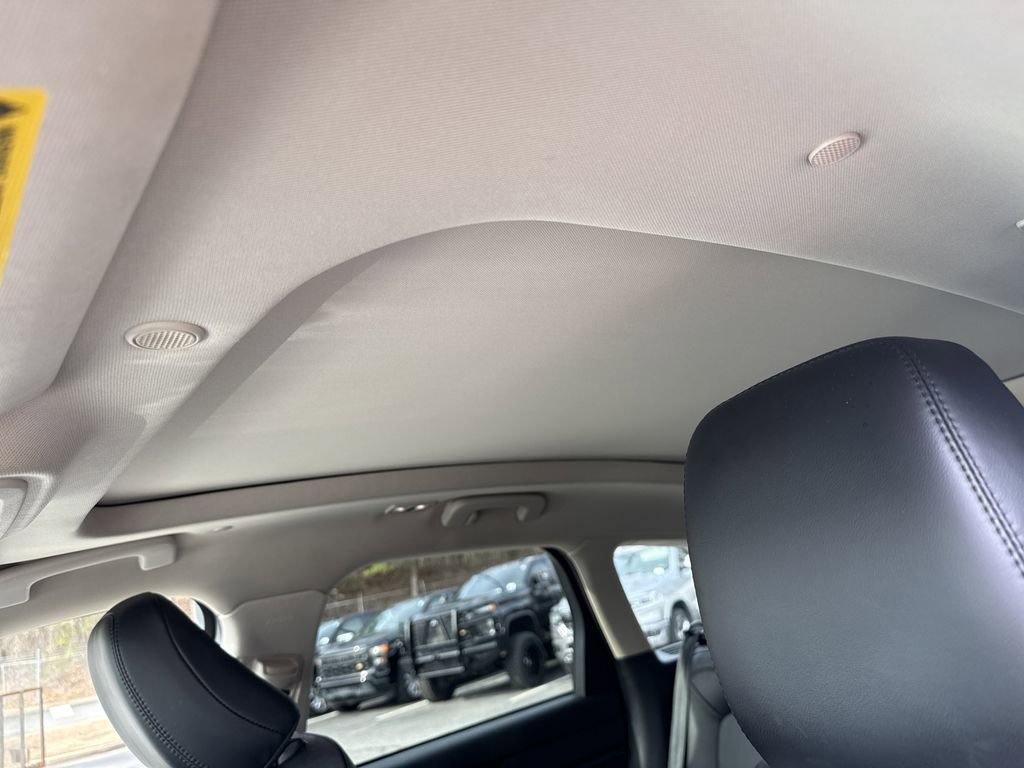 Used 2023 Lincoln Corsair Reserve w/ Equipment Group 201A image 24