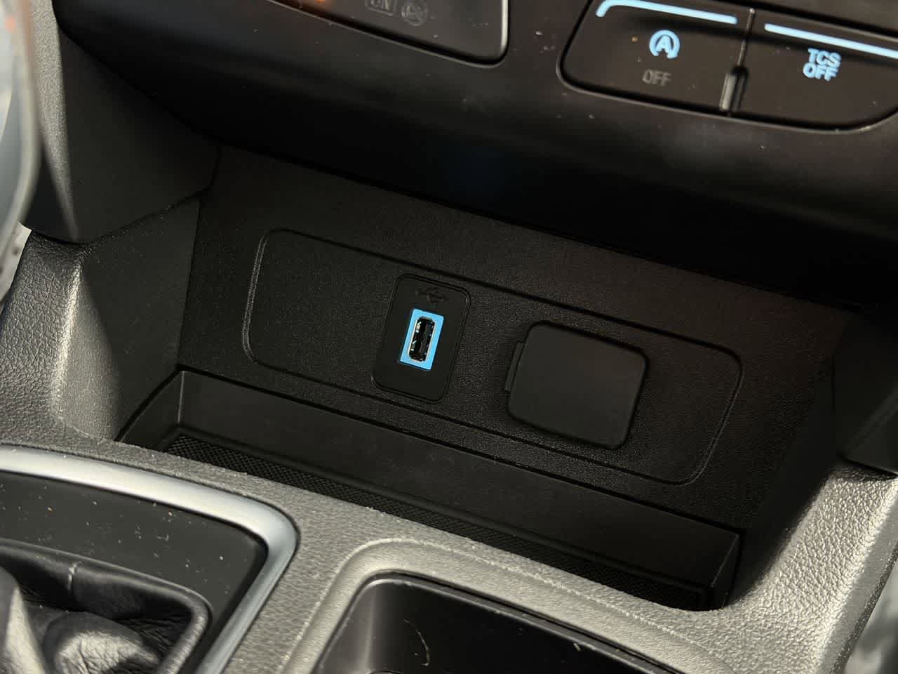 Used 2018 Ford Escape SEL image 22