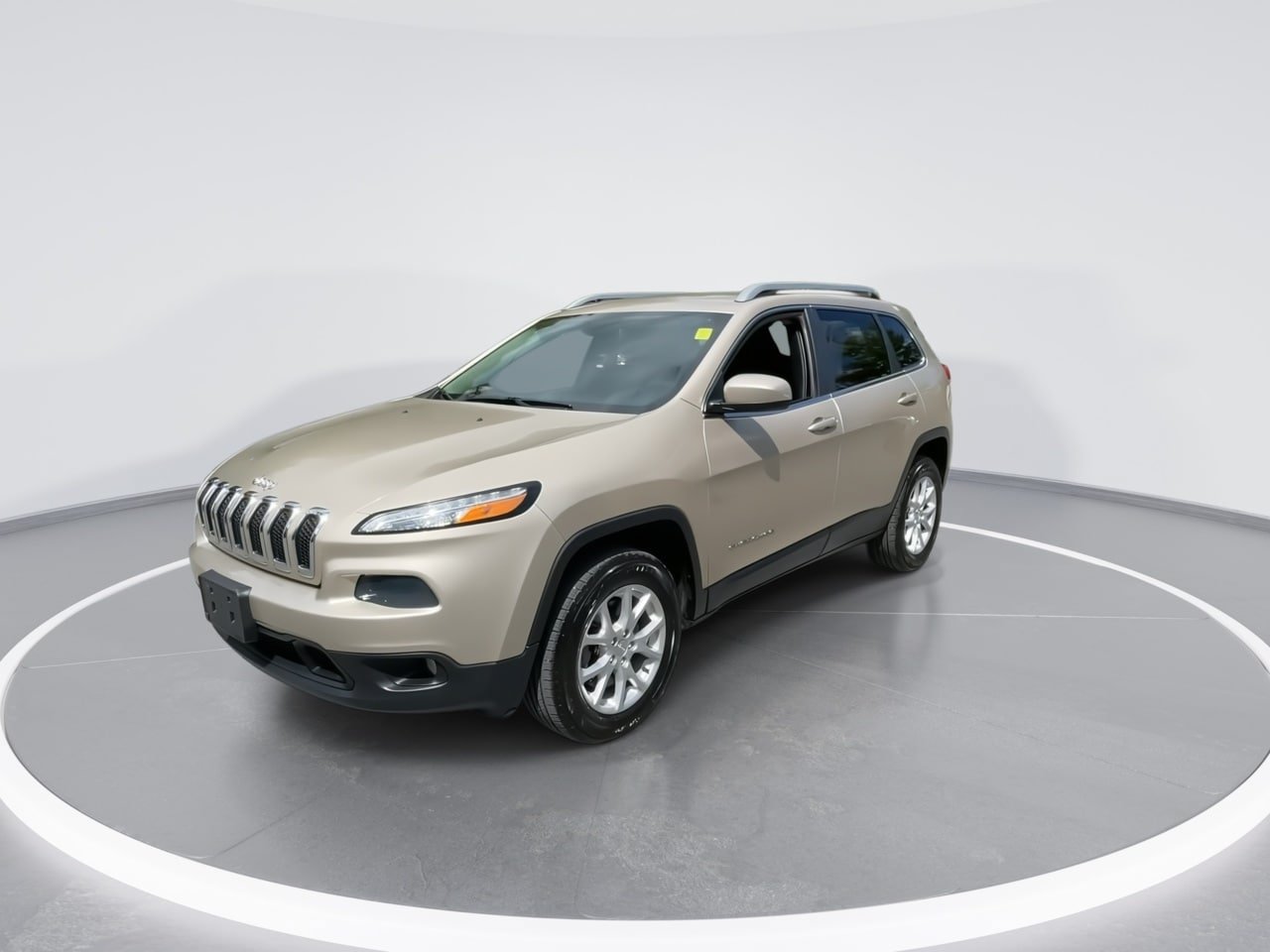 Used 2014 Jeep Cherokee Latitude AWD/4WD image 7