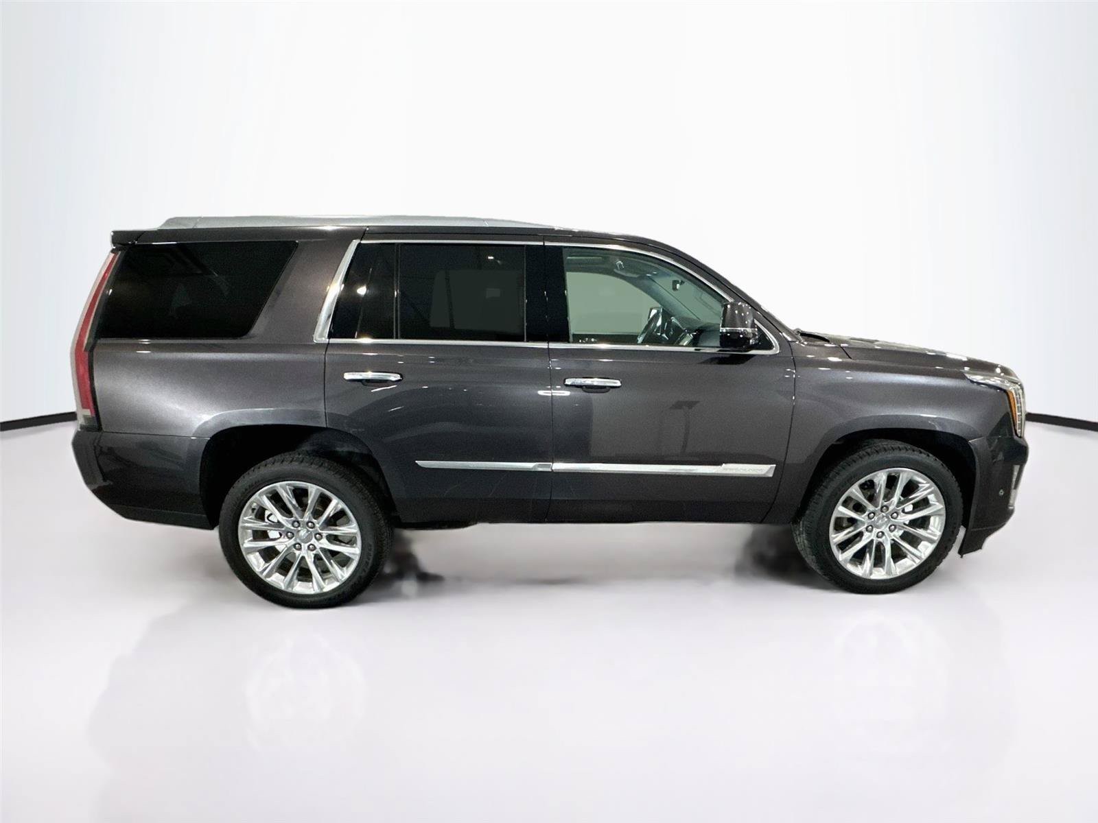 Used 2017 Cadillac Escalade Premium Luxury AWD/4WD image 6