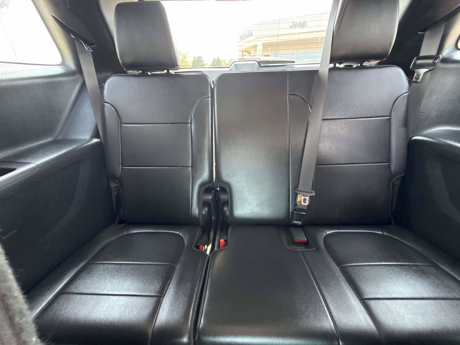 Used 2020 Chevrolet Traverse RS w/ LPO, Floor Liner Package FWD image 15