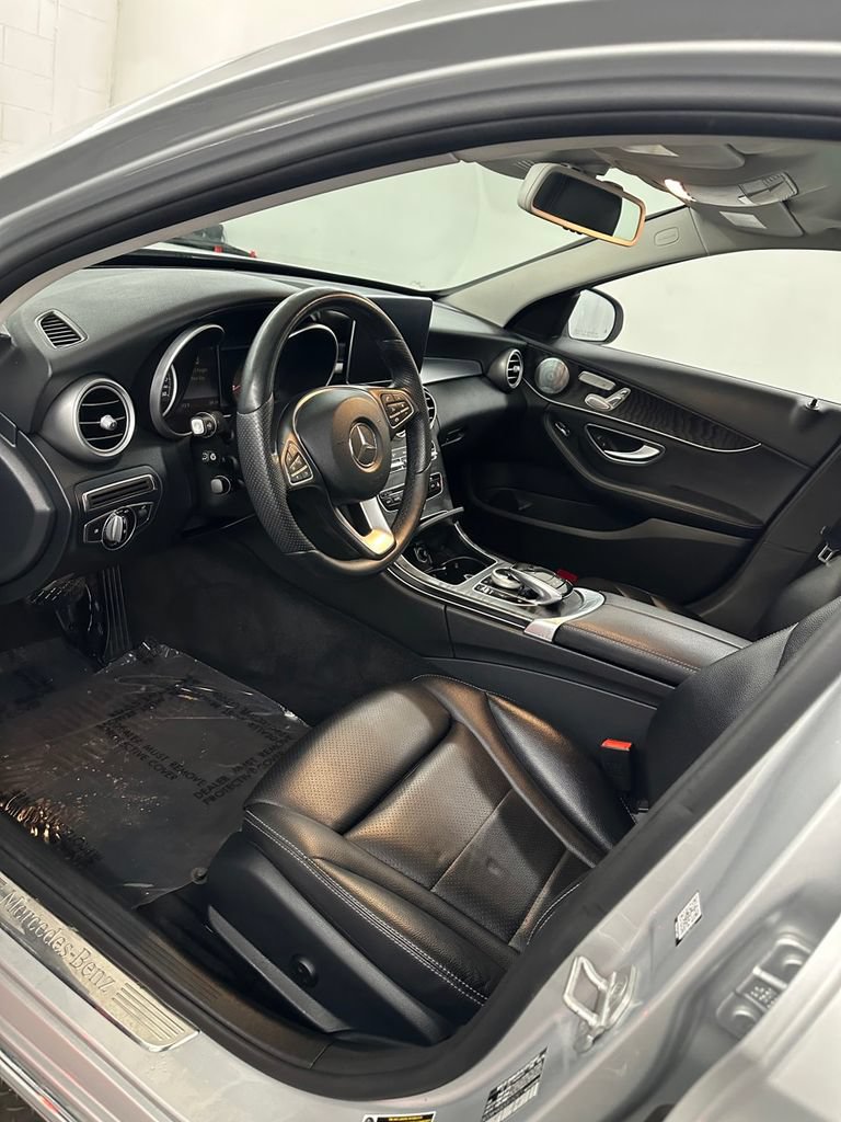 Used 2016 Mercedes-Benz C 300 4MATIC Sedan image 10