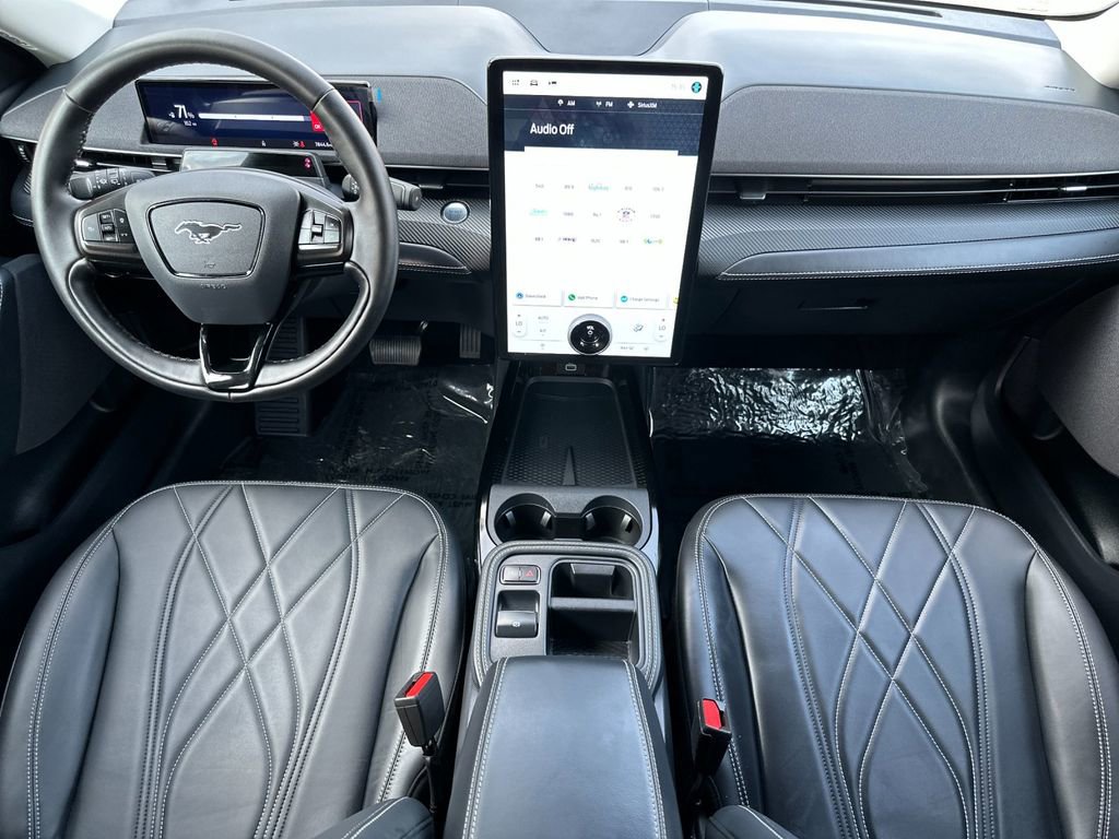Certified 2025 Ford Mustang Mach-E Select image 13