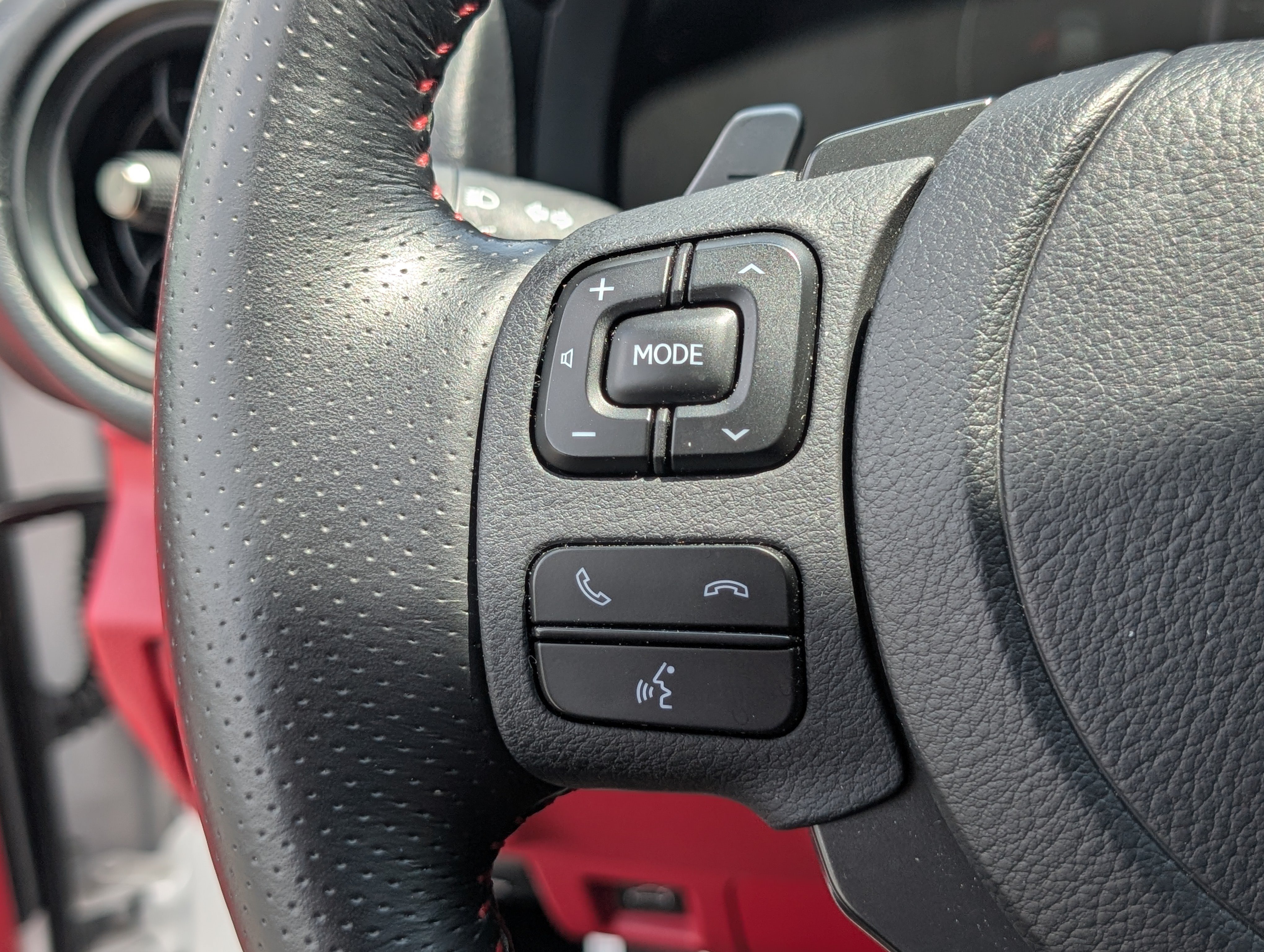 Used 2025 Lexus IS 350 F Sport w/ Navigation Package AWD/4WD image 21
