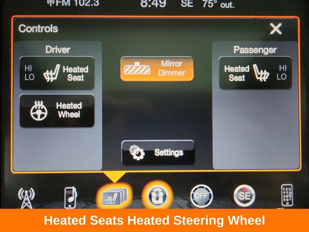 Used 2017 Jeep Cherokee Trailhawk w/ Comfort & Convenience Group AWD/4WD image 18