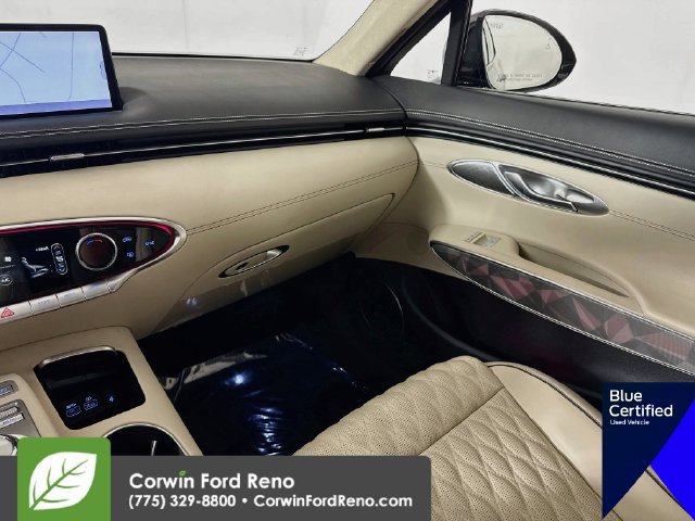 Used 2022 Genesis GV70 3.5T Sport w/ Sport Advanced Package AWD/4WD image 29