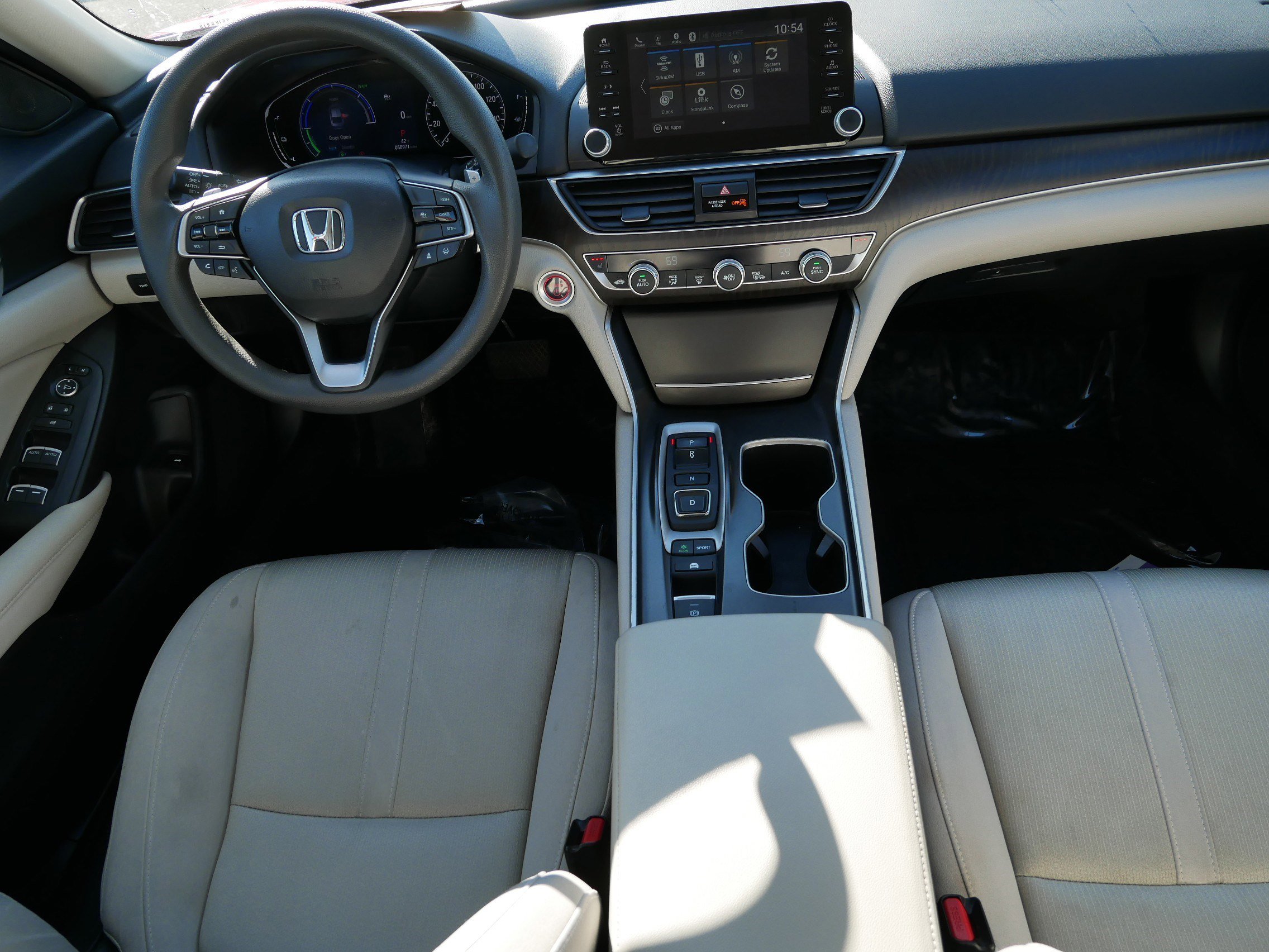 Certified 2021 Honda Accord EX image 10