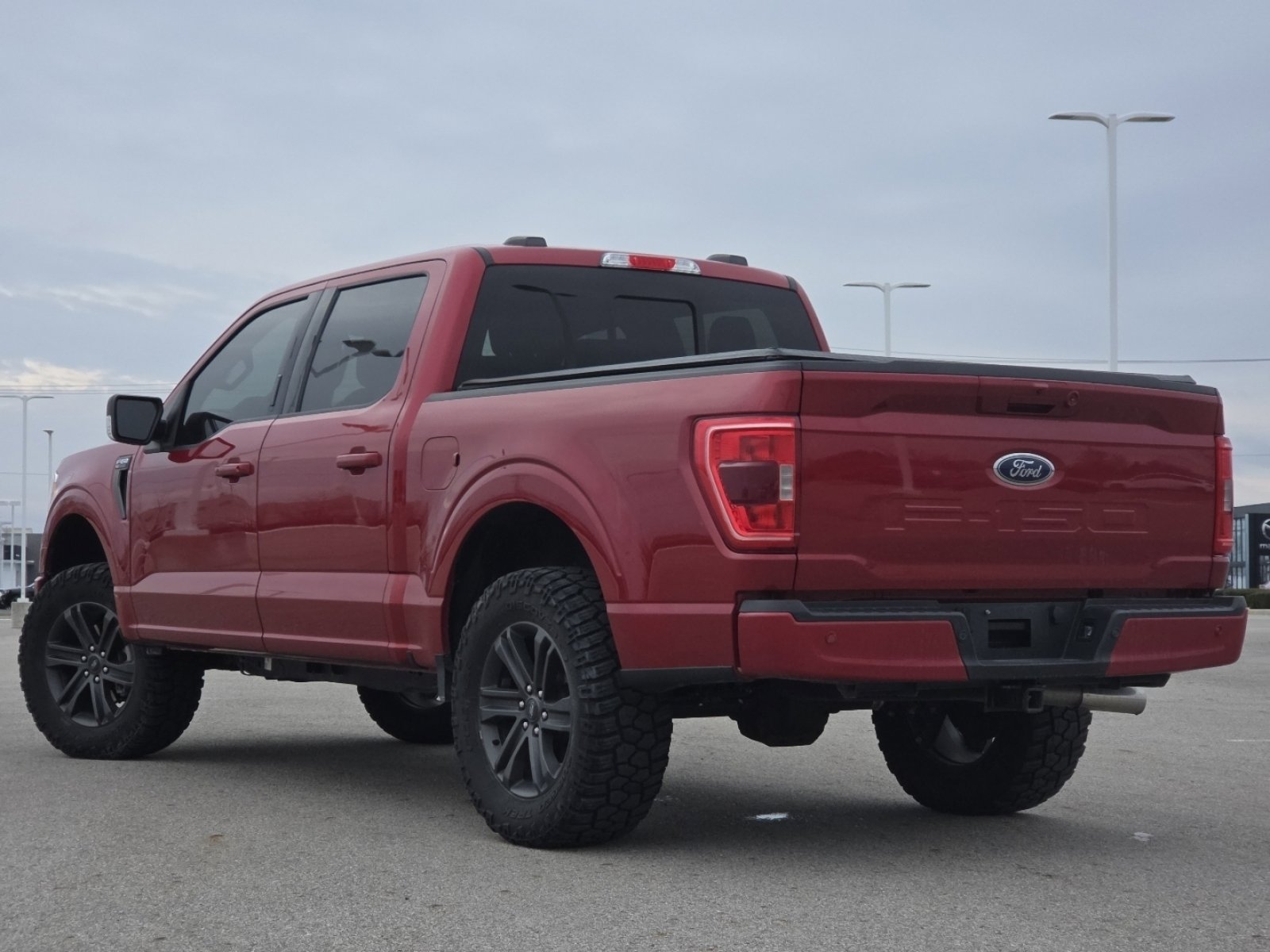 Used 2022 Ford F150 XLT w/ Equipment Group 302A High image 15