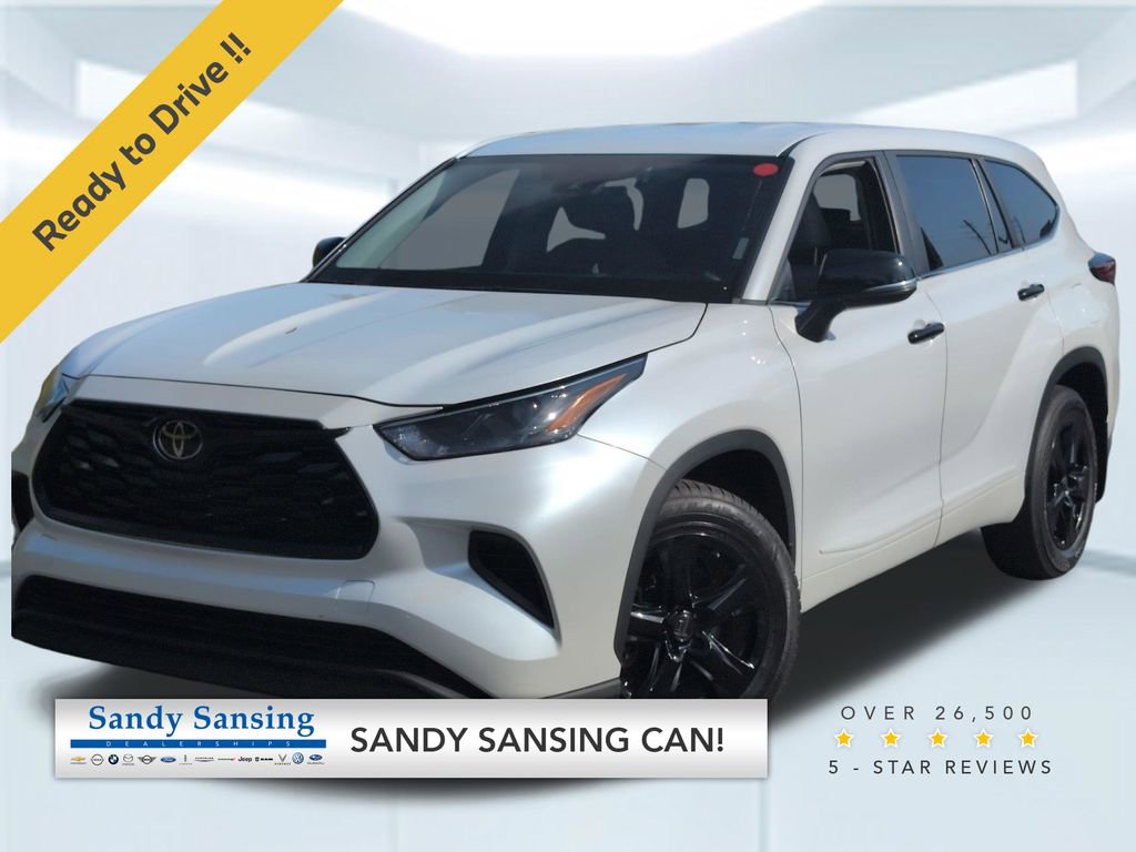 Used 2023 Toyota Highlander L image 1