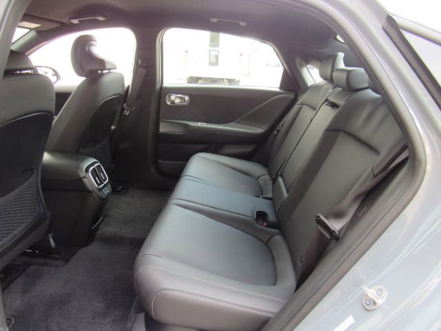 Used 2023 Hyundai Ioniq 6 SEL image 19