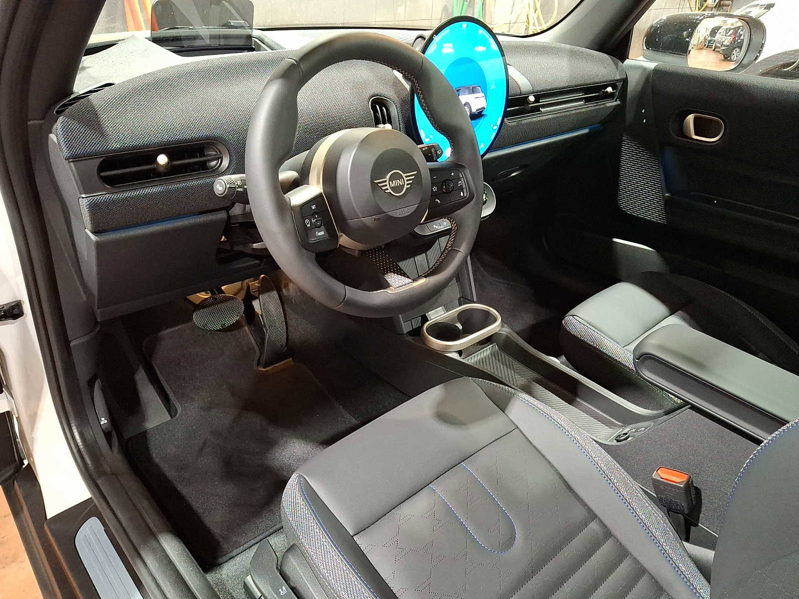 Used 2026 MINI Cooper S FWD image 9