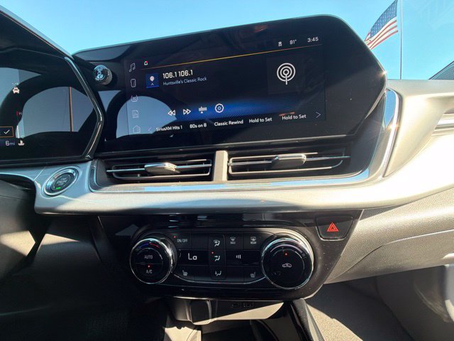 New 2026 Chevrolet Trax LT w/ Sunroof Package FWD image 65