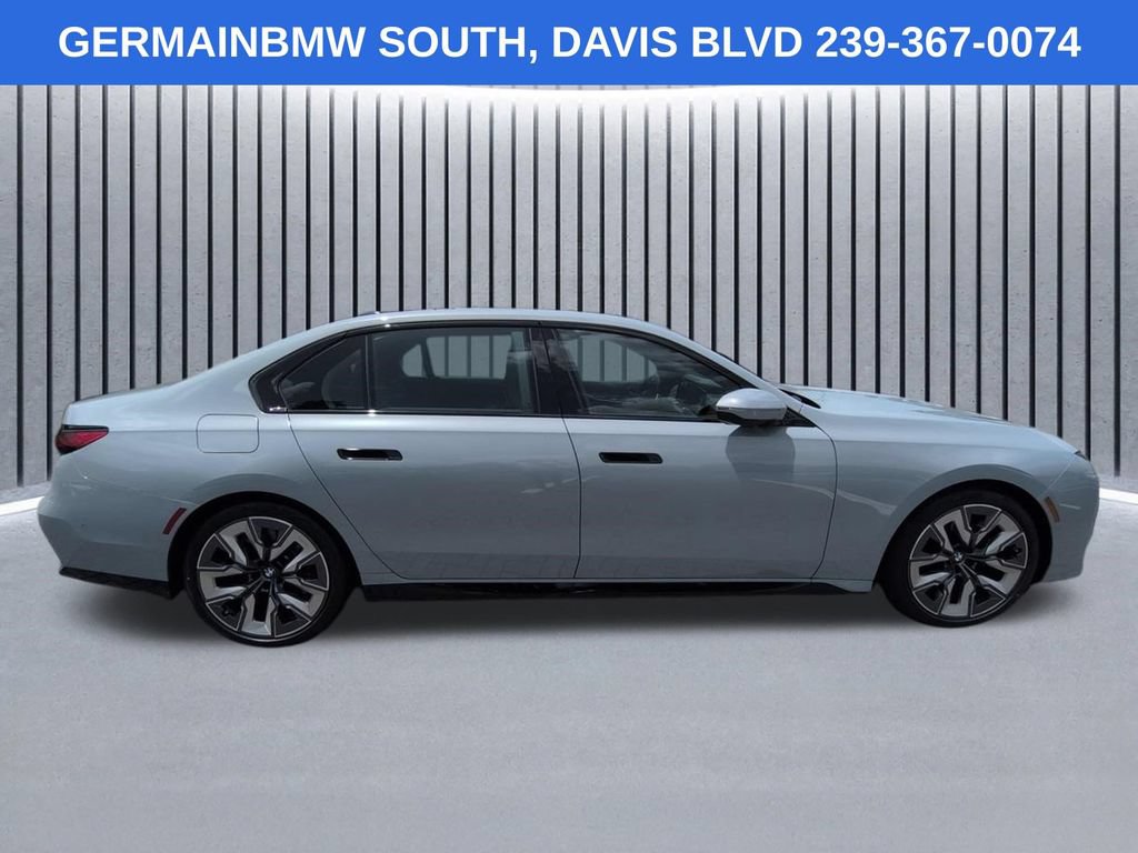 Certified 2023 BMW 740i RWD image 4