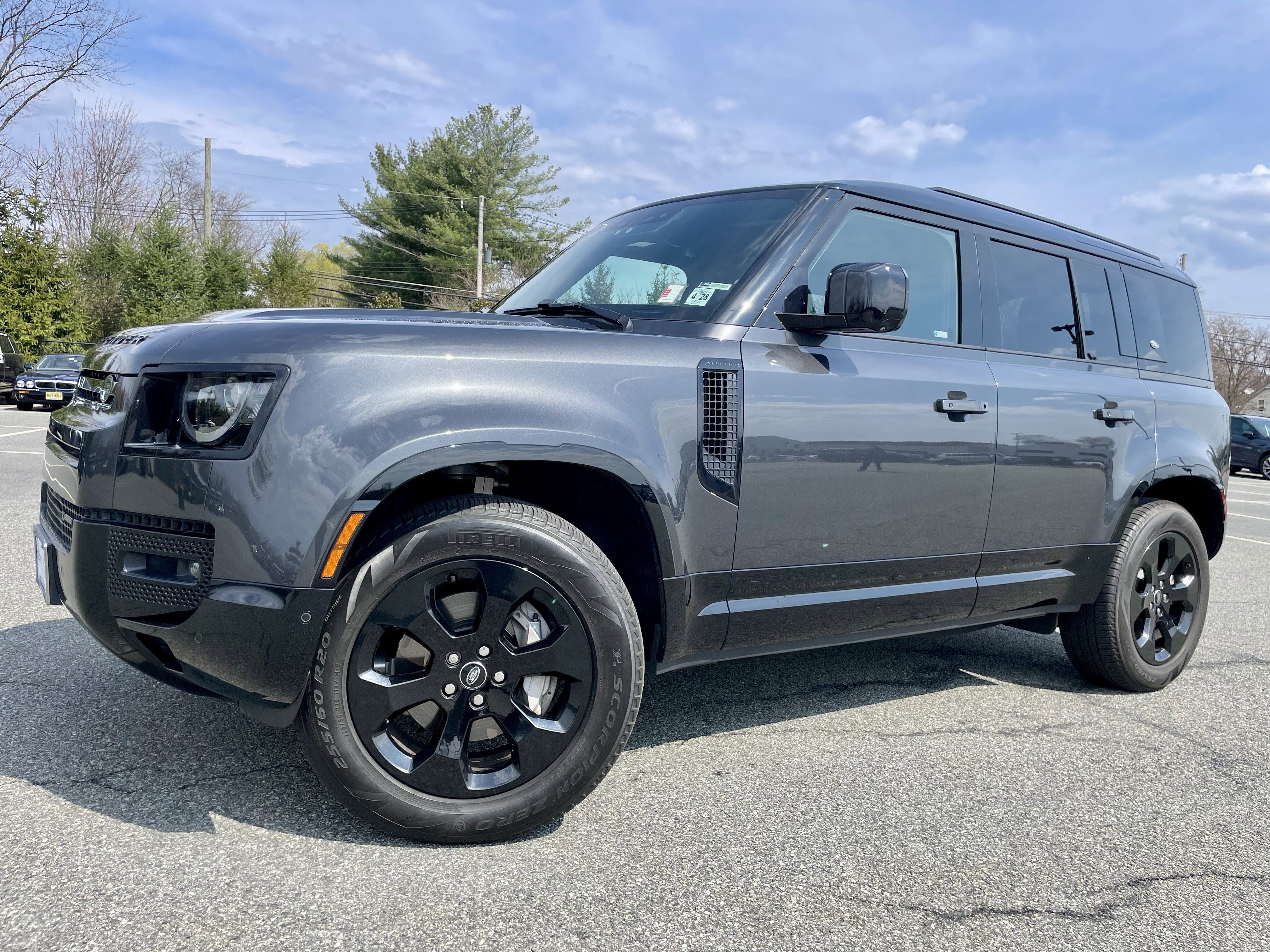 Certified 2023 Land Rover Defender 110 X-Dynamic SE image 36