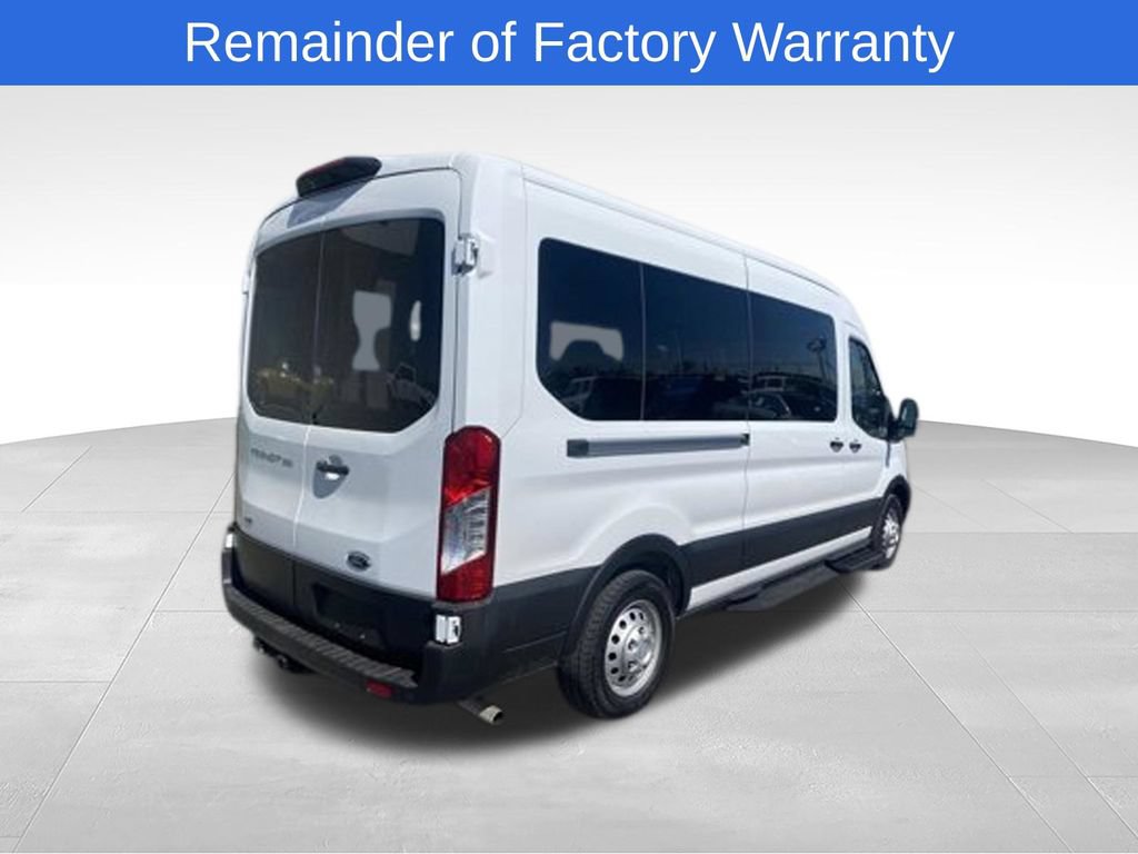 Used 2025 Ford Transit 350 XL AWD/4WD image 4