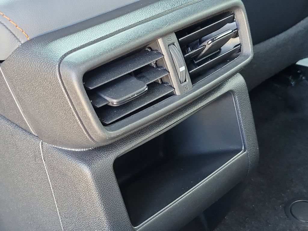 Used 2024 Honda Prologue Touring image 14