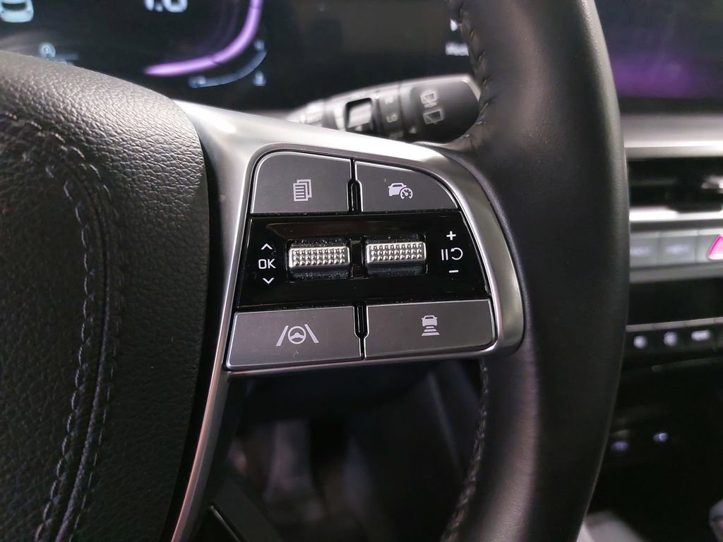 Used 2025 Kia Telluride S image 18