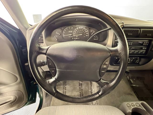 Used 1996 Ford Explorer XLT AWD/4WD image 8