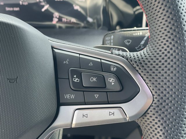 New 2026 Volkswagen GTI SE FWD image 9