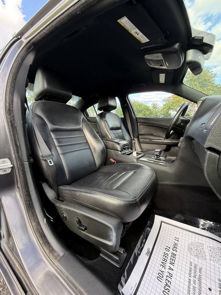 Used 2013 Dodge Charger SXT Plus AWD/4WD image 17