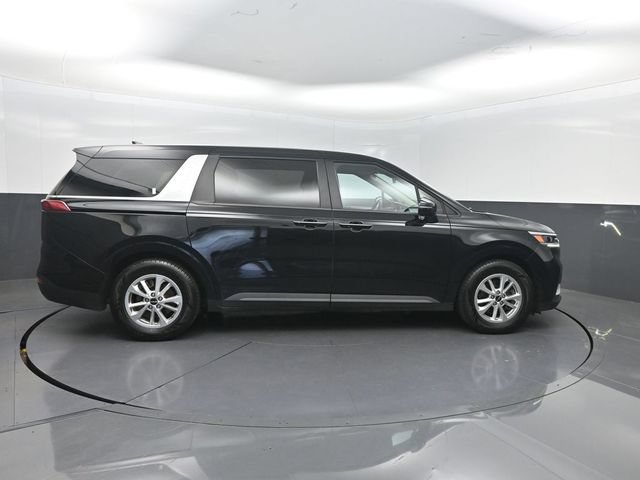 Used 2022 Kia Carnival LX FWD image 30