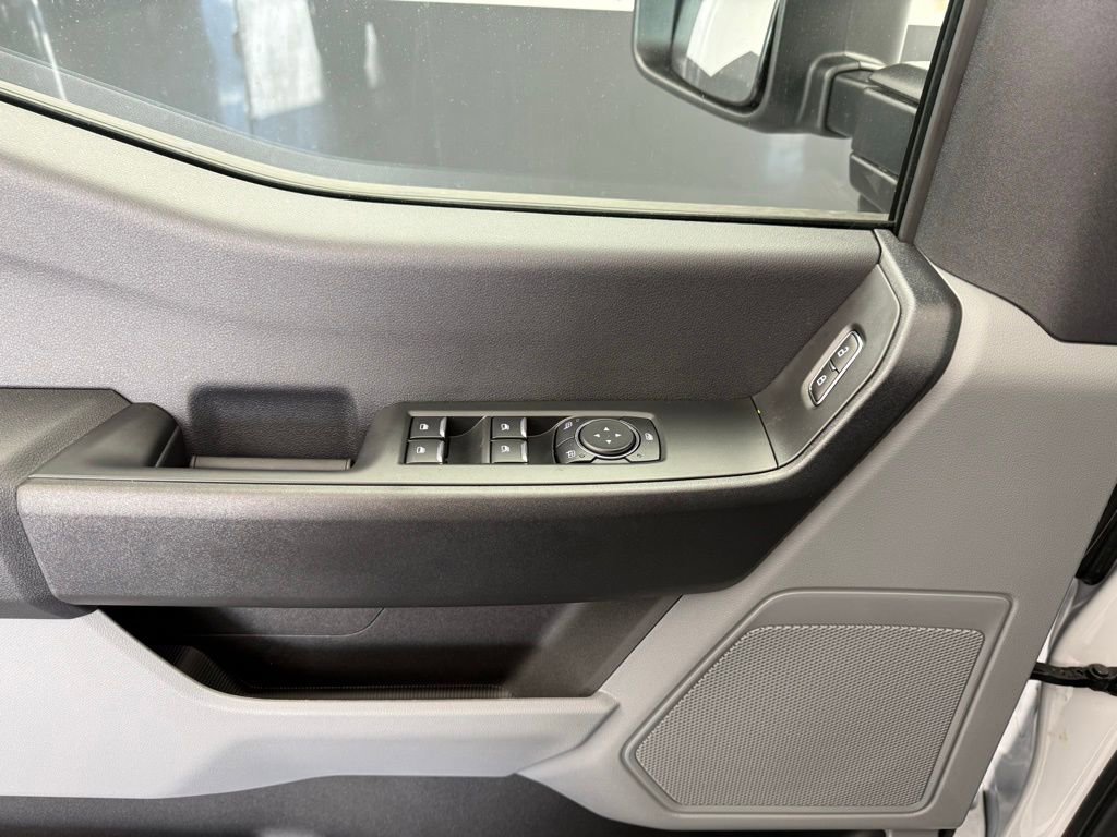 New 2026 Ford F450 XL w/ 360-Degree Camera Package image 30