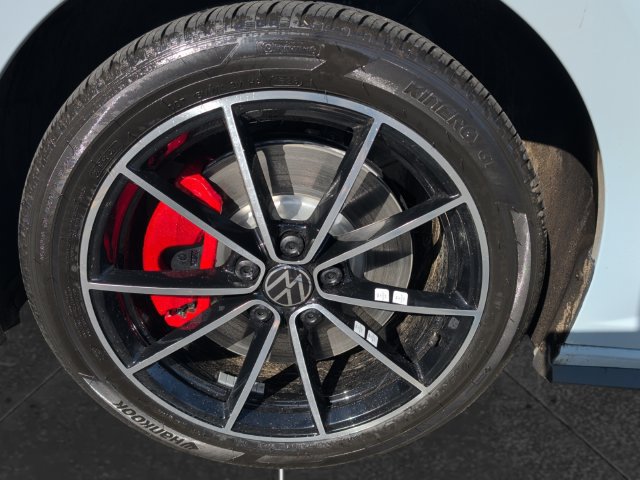 New 2027 Volkswagen Jetta GLI Autobahn FWD image 9