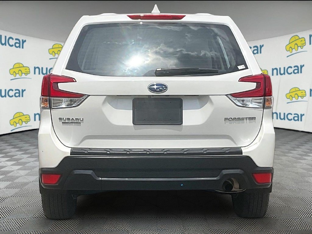 Used 2023 Subaru Forester AWD/4WD image 5