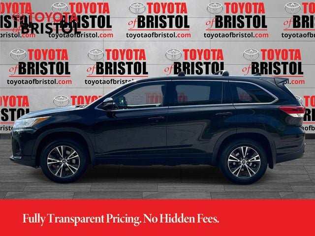 Used 2018 Toyota Highlander Plus AWD/4WD image 6