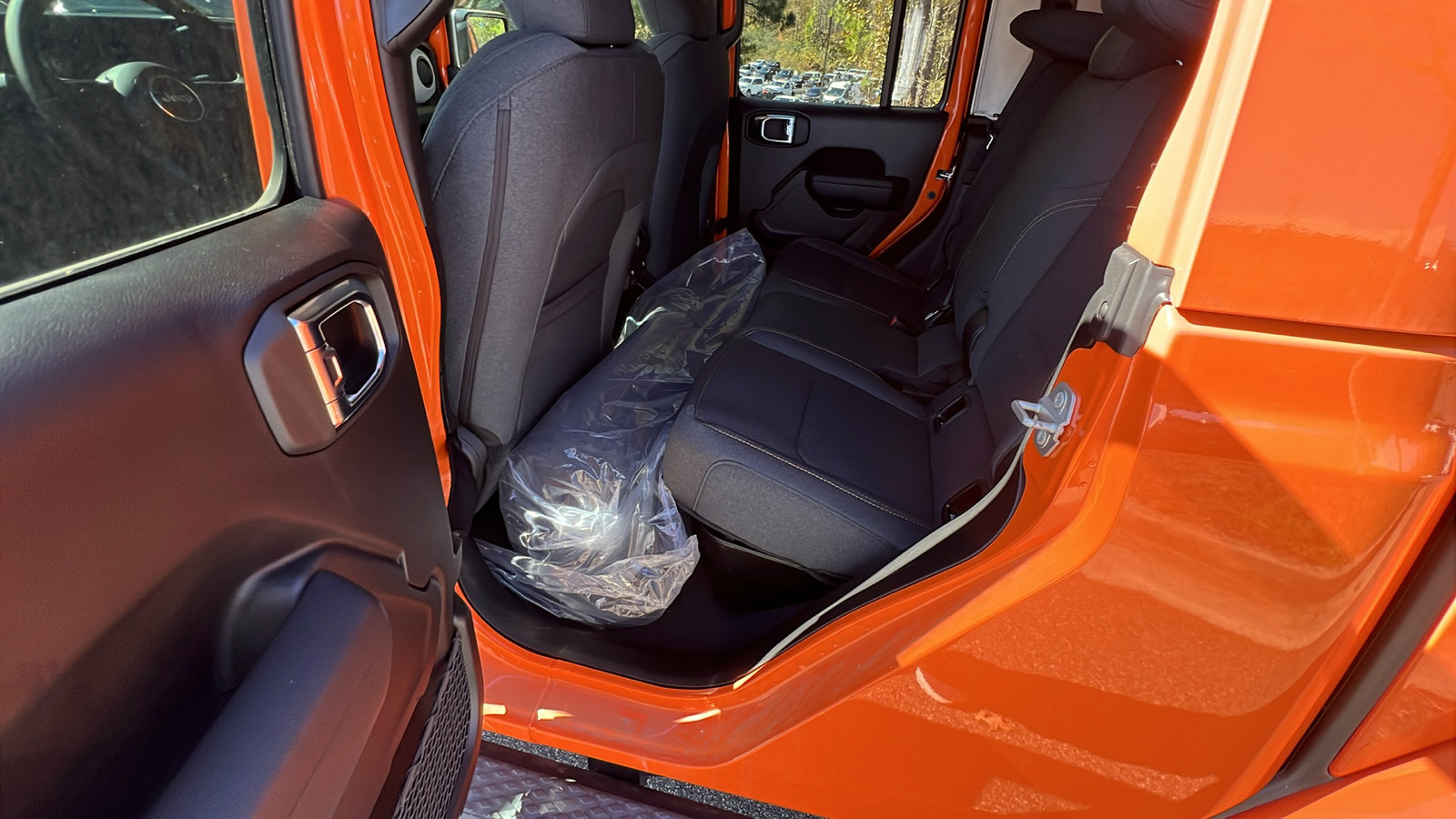 New 2025 Jeep Gladiator Sport image 18