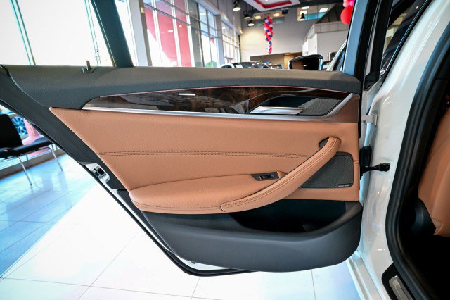 Used 2020 BMW 530i w/ Convenience Package image 20