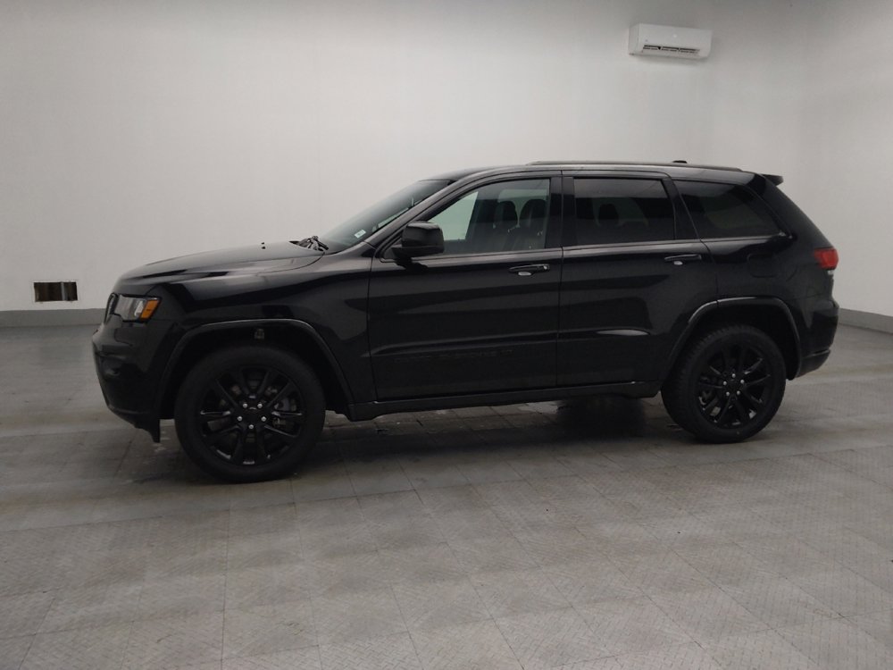 Used 2022 Jeep Grand Cherokee Laredo X image 2