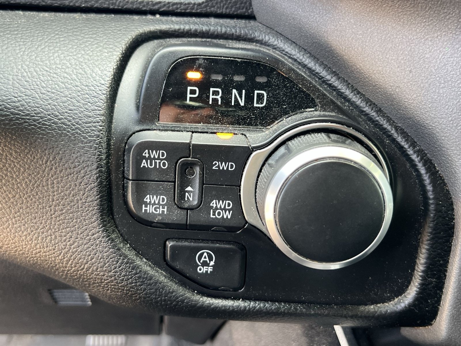 Used 2021 RAM 1500 4x4 Crew Cab image 20