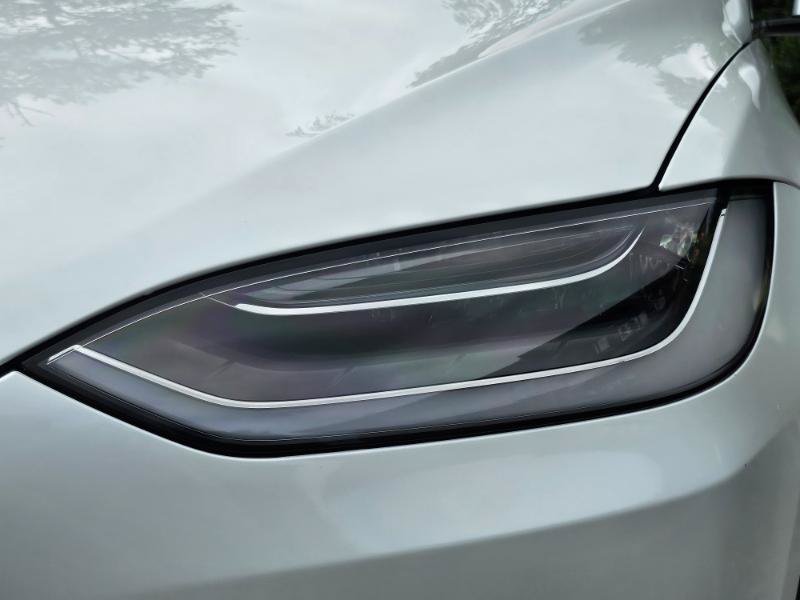 Used 2023 Tesla Model X AWD/4WD image 27