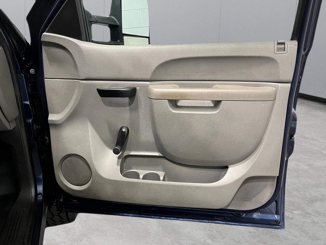 Used 2012 GMC Sierra 3500 W/T w/ Snow Plow Prep Package image 23