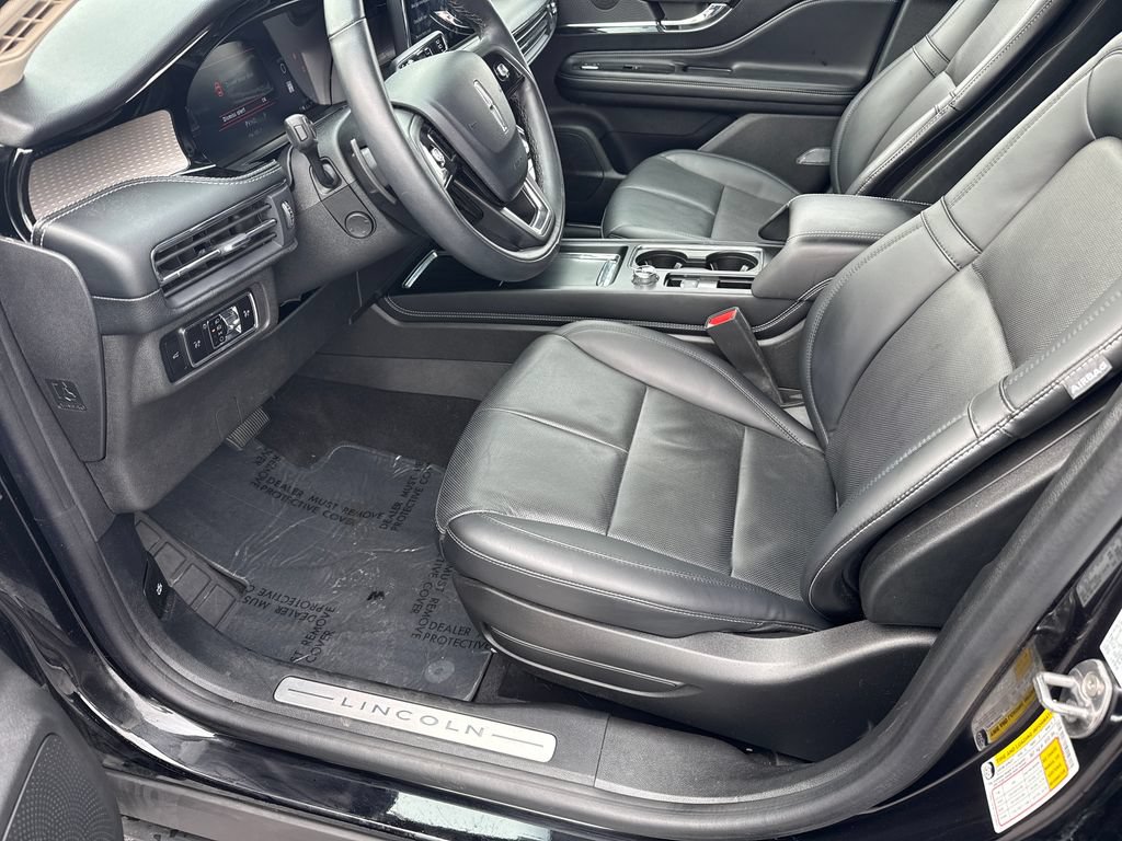 Used 2024 Lincoln Corsair Reserve AWD/4WD image 19