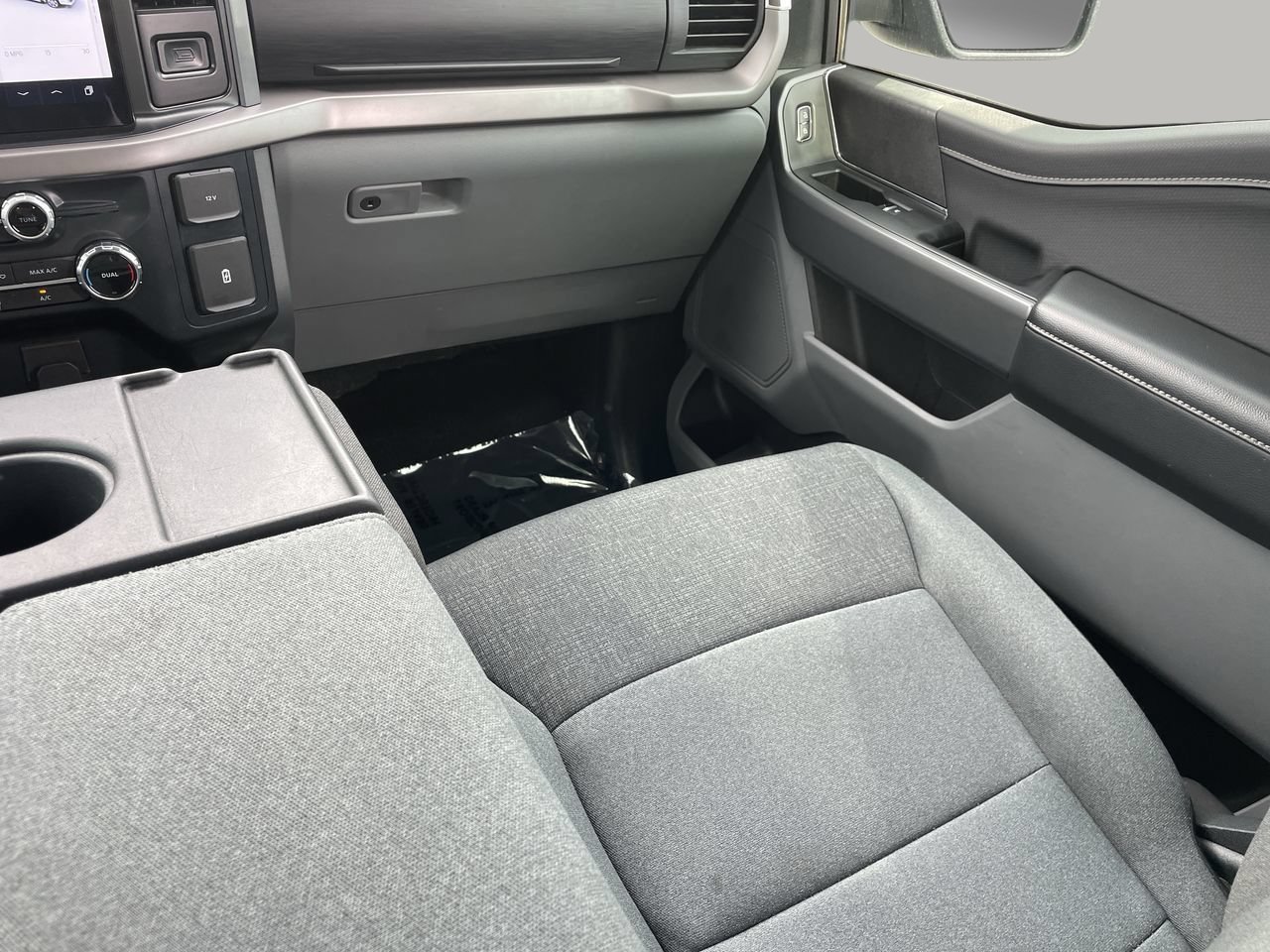 Used 2025 Ford F150 XLT w/ Equipment Group 301A Standard RWD image 16