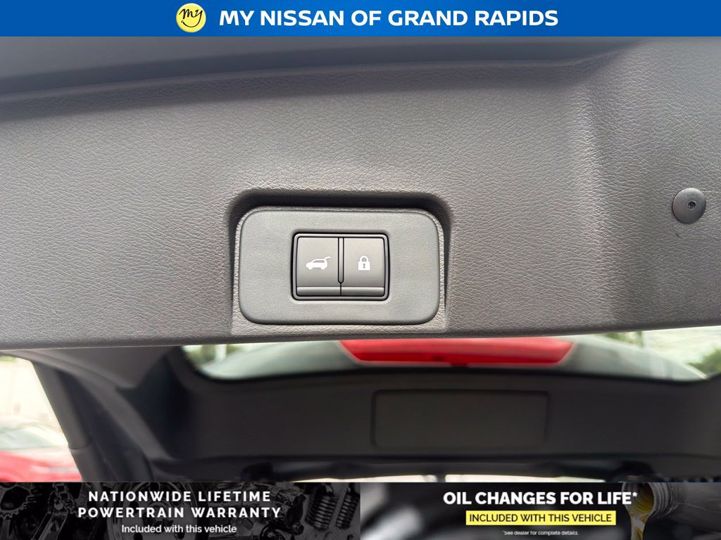 New 2026 Nissan Rogue Dark Armor AWD/4WD image 27