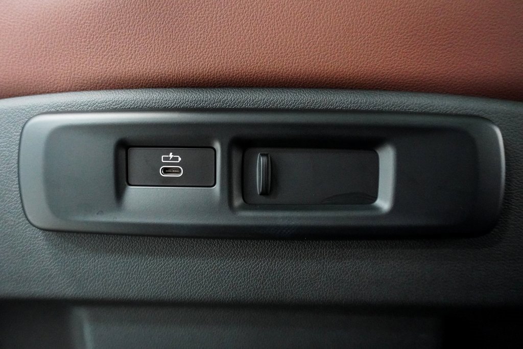 Used 2021 BMW X5 xDrive45e w/ Premium Package image 13