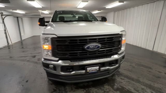 Used 2024 Ford F250 XL w/ XL Driver Assist Package AWD/4WD image 3