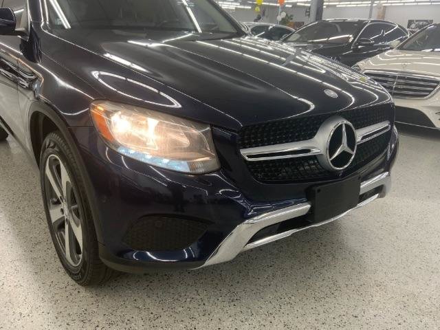 Used 2017 Mercedes-Benz GLC 300 4MATIC Coupe image 37