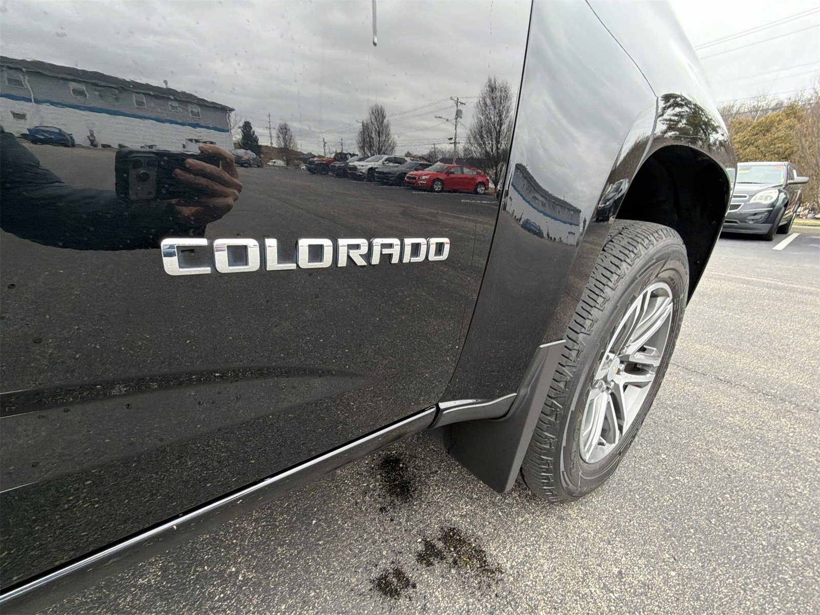 Used 2020 Chevrolet Colorado W/T w/ Custom Special Edition image 26