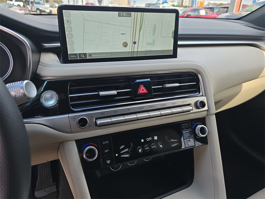 Used 2026 Genesis G70 2.5T image 19