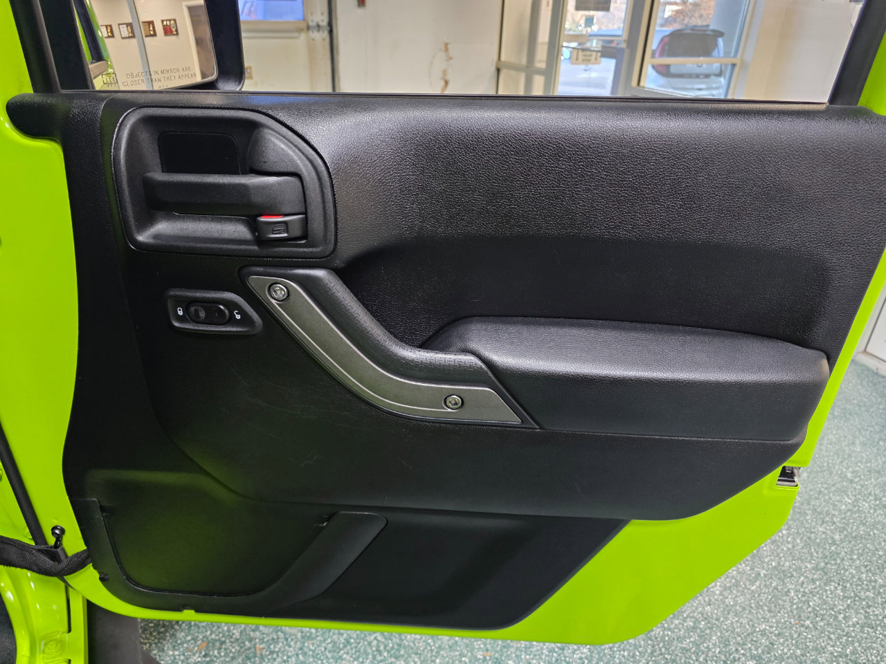 Used 2013 Jeep Wrangler Unlimited Sport image 26