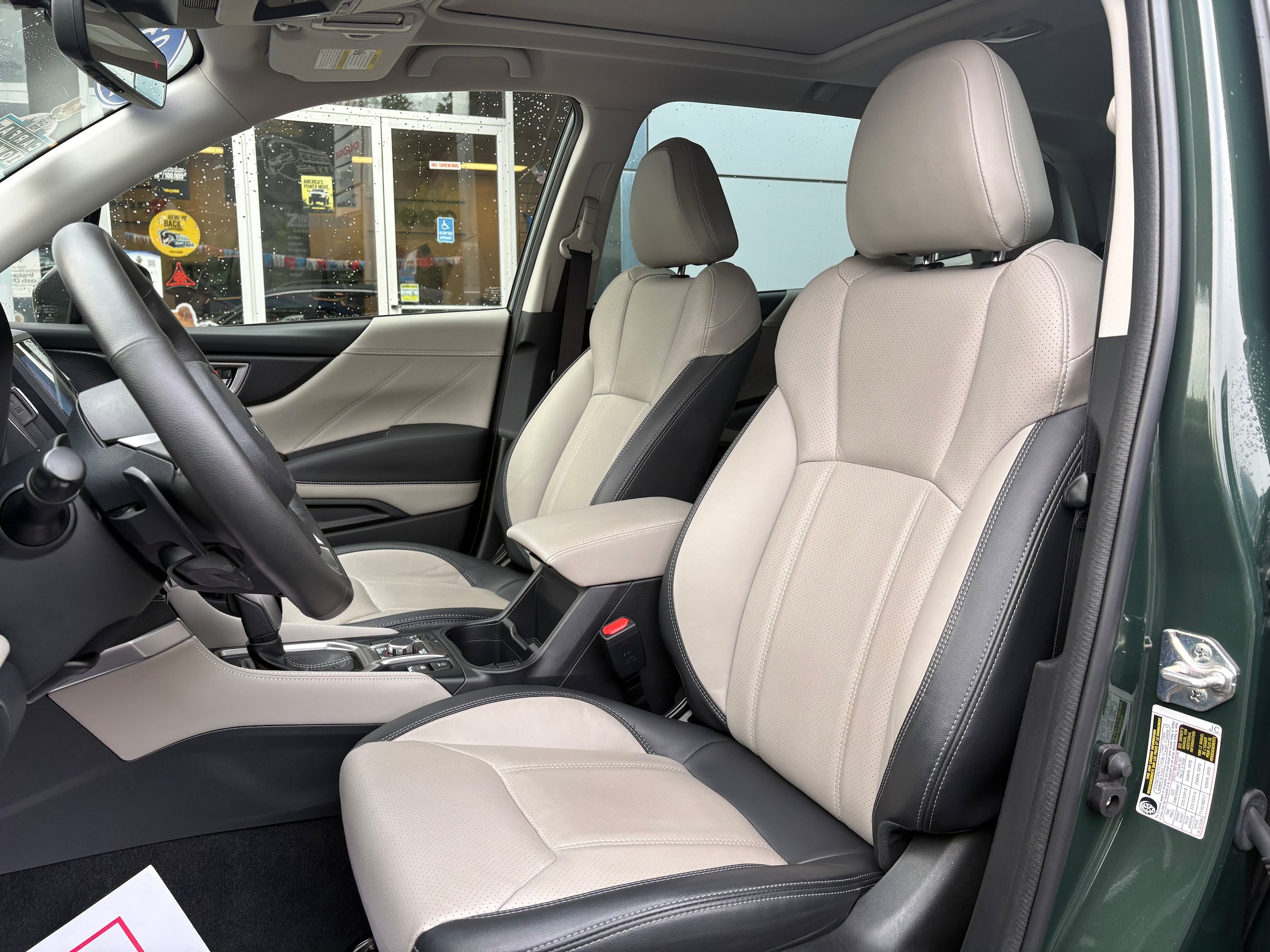 Used 2023 Subaru Forester Limited AWD/4WD image 14