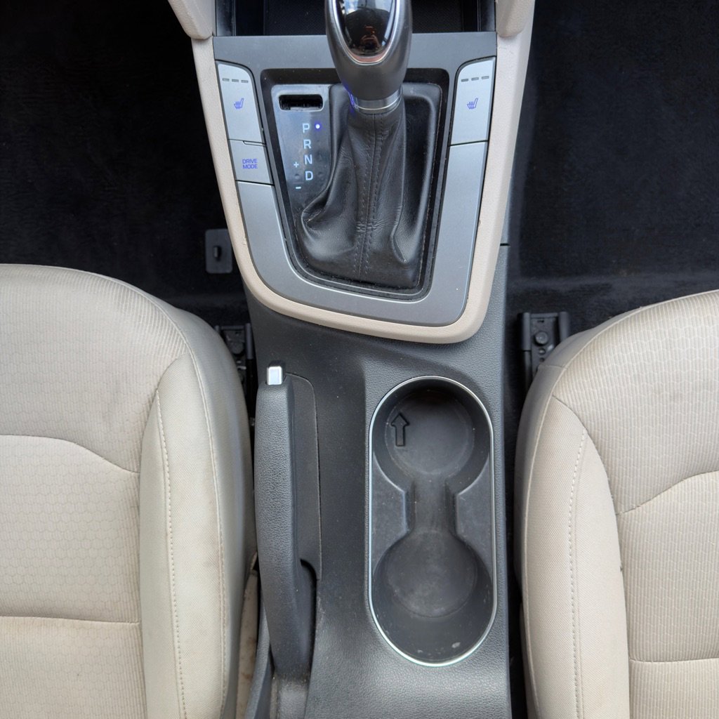 Used 2017 Hyundai Elantra SE w/ SE A/T Tech Package 03 image 38