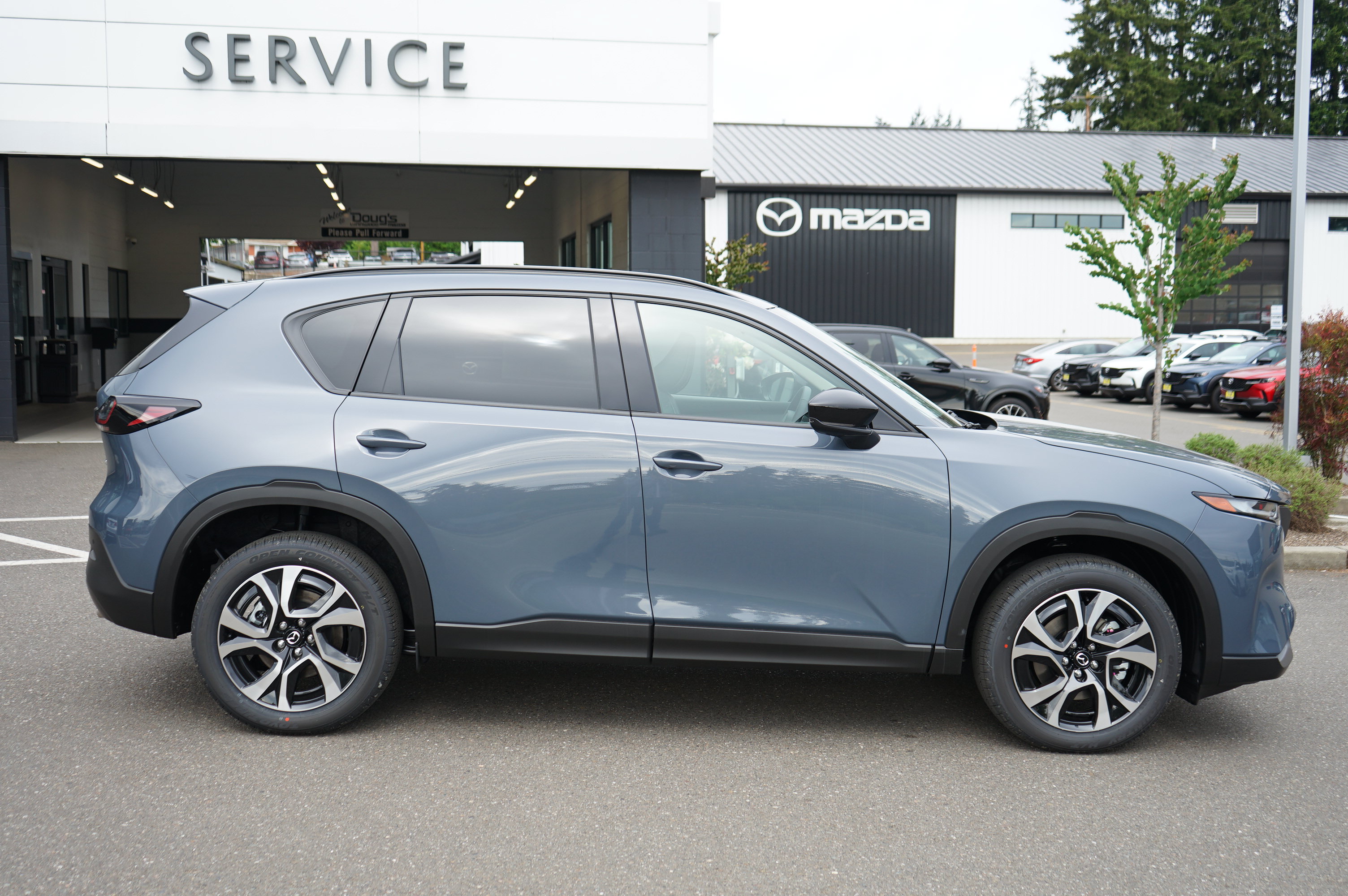 New 2026 MAZDA CX-5 Preferred AWD/4WD image 2