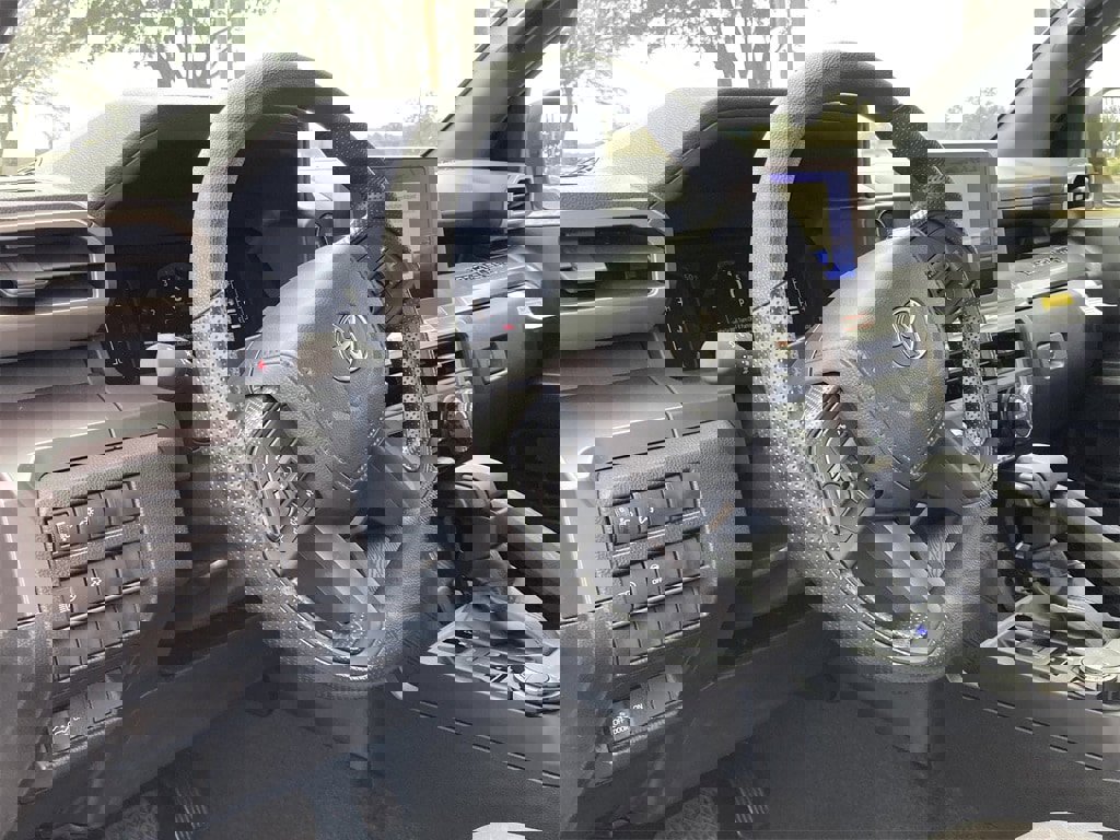 New 2026 Toyota Tacoma SR5 image 9